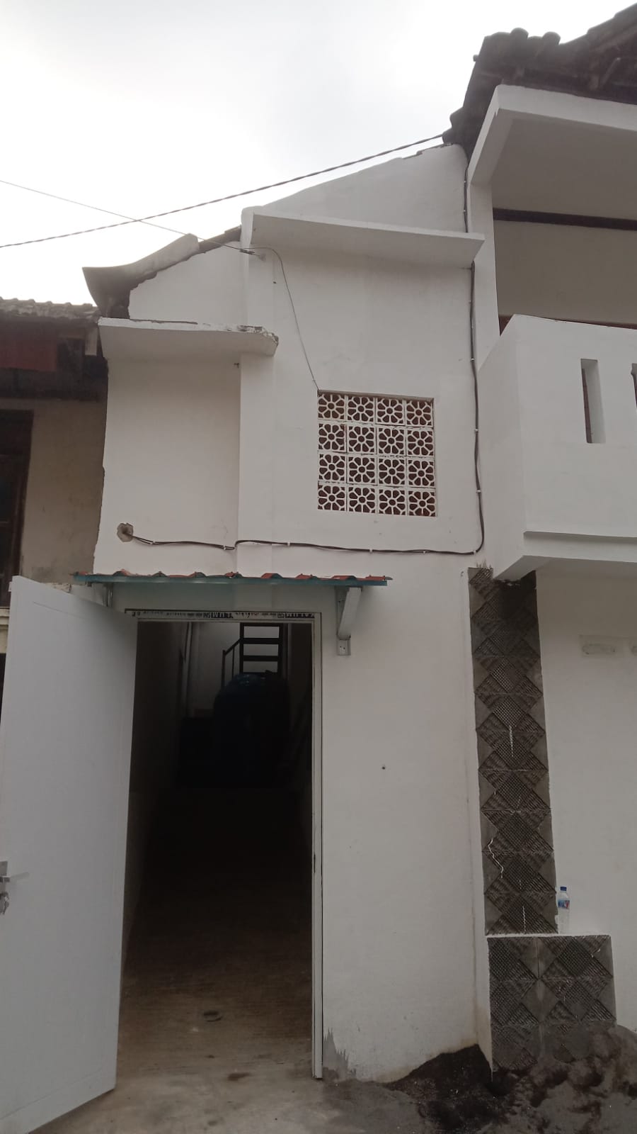 Kost Mawar 26